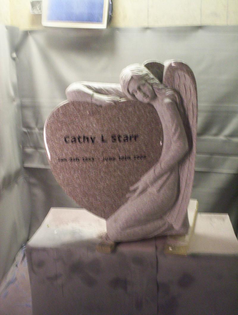 IMG8 angel/heart tombstone with base